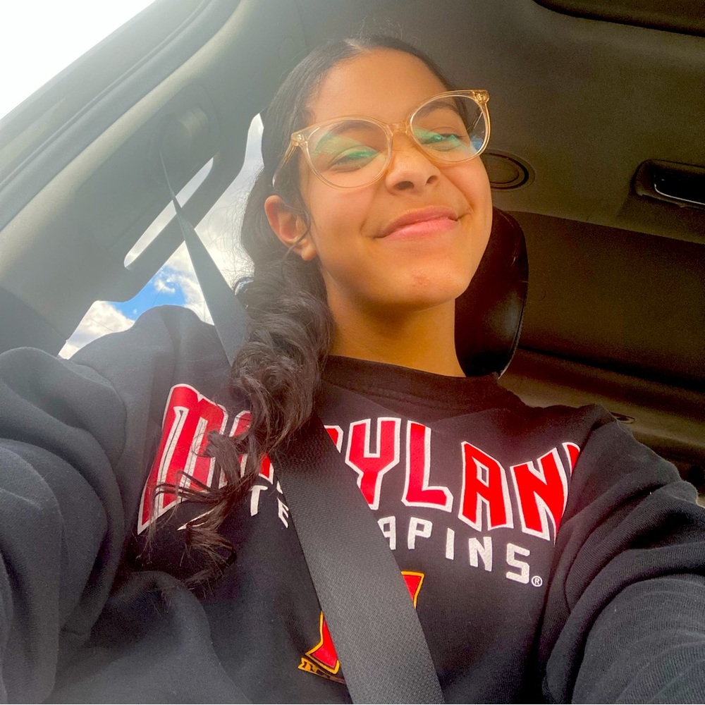 Meet your Posher, Alyssa